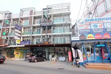 Отель Himalayan Inn