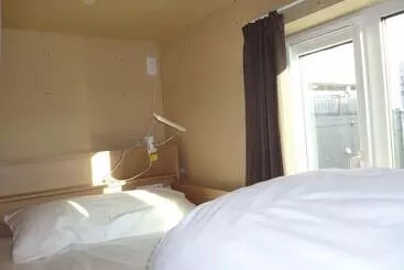 Erry S Guesthouse Sapporo   Hostel