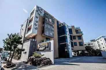 Hotel Cheonjiyeon