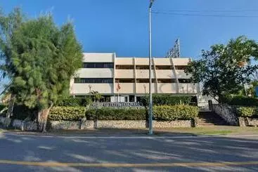 هتل Bangsaen Villa