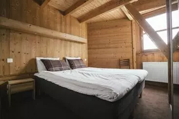 Hotelli Langley Hôtel Victors