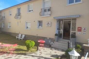 Hotel Le Chapeau Rouge