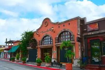 تختخواب و صبحانه Collection O Casa Bella Hotel Boutique, Cabo San Lucas