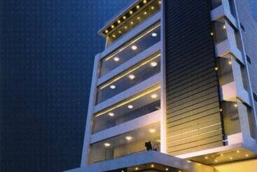 בית מלון כפרי Renest Tirupati