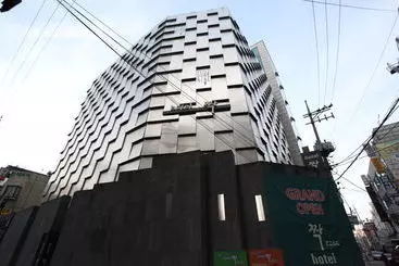 ホテル Zzac