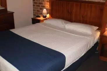 Мотель Lake Haven Motor Inn