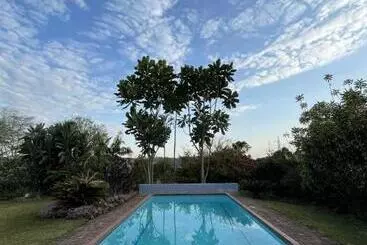 بنسيون Ilanda Guest House