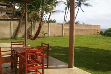 Bed and Breakfast Muhudu Rella Villa