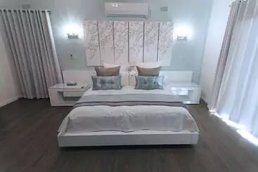 Tourist flats Fallsway Villas