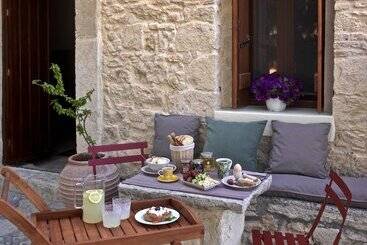 Hotel Scalarea Estate Residences