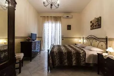 Жильё для туристов Pompei Short Lets