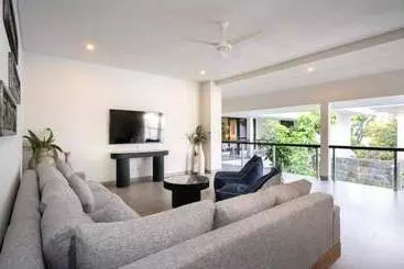 شقق خاصة سياحية Villa Lamunan