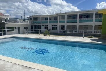 리조트 Cariblue Beach