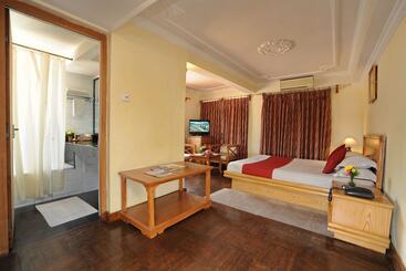 هتل Greenwich Village