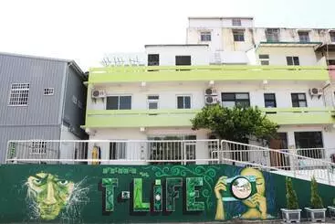Tlife Hostel