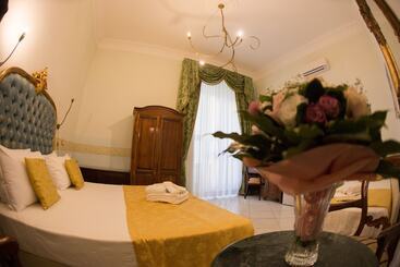 B&b Art Suite Santa Brigida