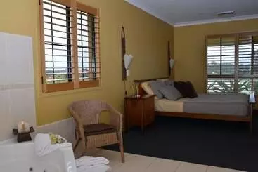 アパートメント Broken View Estate