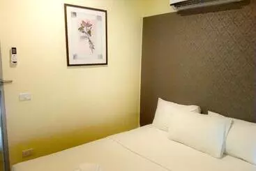 Brookside Valley Resort