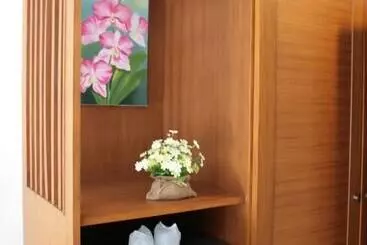 فندق Rojjana Residence