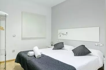 آپارتمان‌های توریست‌ها Apartamentos Tito San Agustin