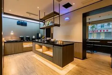 Hanting Lanzhou Dongfanghong Plaza Pingliang Road