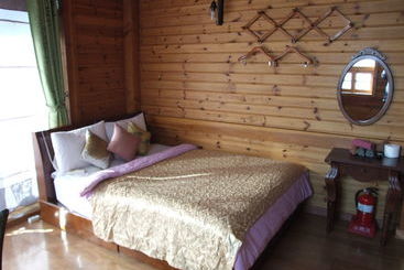 Bed and Breakfast Millennium Smile Pension