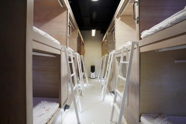 Kapszulahotel WhyNot Backpackers