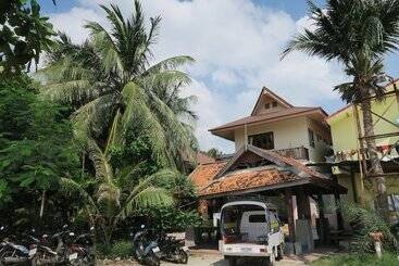 ホテル Family House Resort, Haad Rin