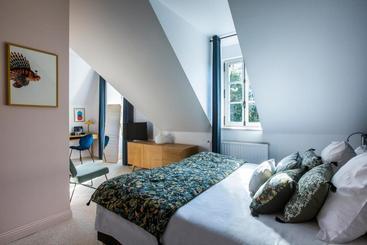 膳宿费 Le Château Des Forges