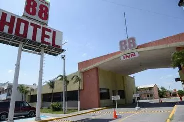 호텔 Capital O 88 Inn