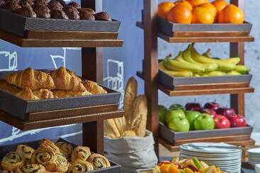 Отель Ibis Budget Leicester