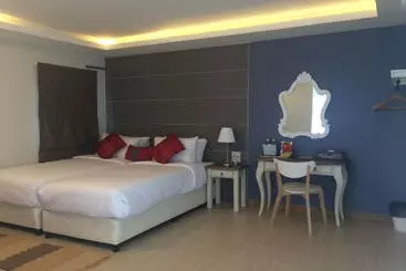 Hôtel Puktien Cabana Beach Resort And Residence