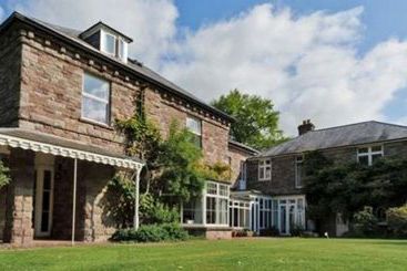 Пансион Nythfa House