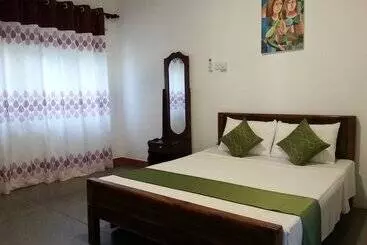 بنسيون Saubagya Inn