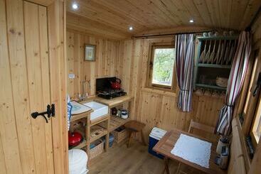 ベッドアンドブレックファースト Siabod Huts