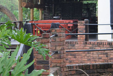 فندق Letaba Junction Lodge