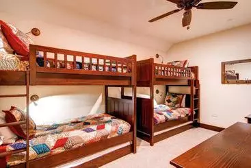 酒店 Village Ford Hall