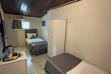 ユースホステル Oldmile Palace