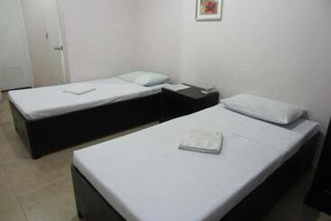 בית מלון כפרי Jp227 Residences