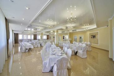 Отель Sovremennik