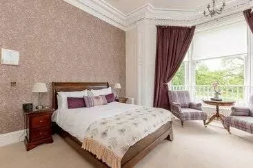 Pensione Victoria Square & The Orangery