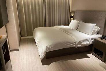 ホテル Eaka  Hengshui Railway Station Branch