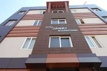 هتل Janki International