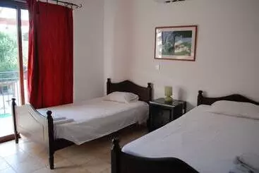 Aparthotel Avra Family Maisonettes