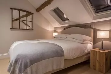 בית מלון כפרי The Redan Inn