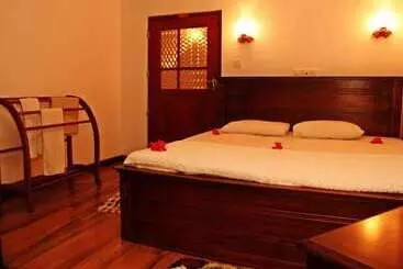 Turistihuoneistot Villa Thotiya