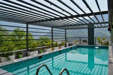 Pride Hotel And Resort Rishikesh