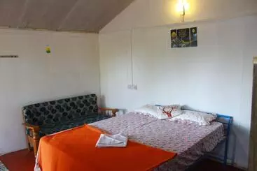 Hotel Shiv Sai Huts