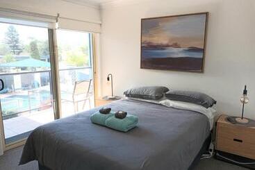 아파트호텔 Grandeur Holiday Units