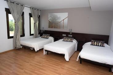Hostal Venta De Valcorba